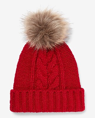 Cable Knit Pom Beanie