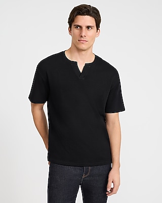 Textured Classic Fit Notch V-Neck T-Shirt