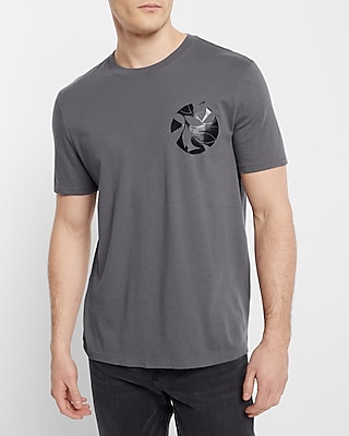Circle Leaf Graphic T-Shirt
