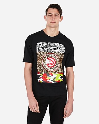 Image of Atlanta Hawks NBA Heavyweight Graphic T-Shirt