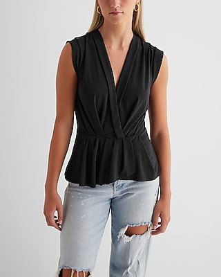 Skimming V-Neck Pleated Peplum Top Black Women's XS