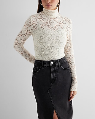 Lace Fitted Mock Neck Long Sleeve Tee