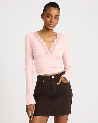Lace Trim V-Neck Long Sleeve Tee in Stretch Cotton