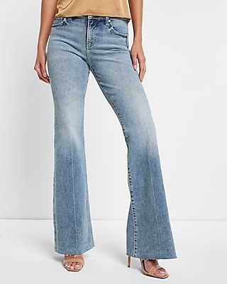 Mid Rise Light Wash Raw Hem '70S Flare Jeans