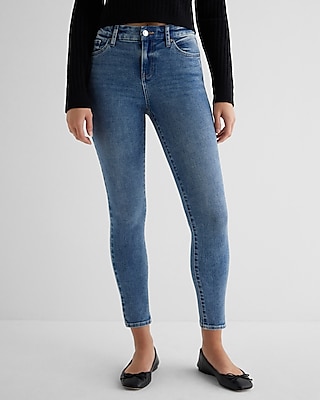 Mid Rise Medium Wash Curvy FlexX Skinny Jeans