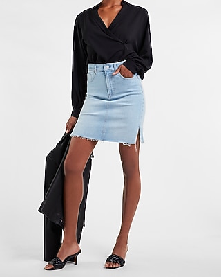 High Waisted Raw Hem Mid-Thigh Denim Skirt