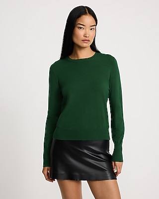 Skimming Crew Neck Sweater in Airy Soft