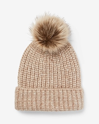 Ribbed Knit Pom Beanie