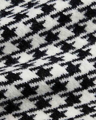 Houndstooth Pom Beanie & Scarf Set