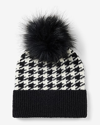 Houndstooth Pom Beanie & Scarf Set