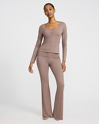 Square Neck Long Sleeve Snap Button Pajama Top