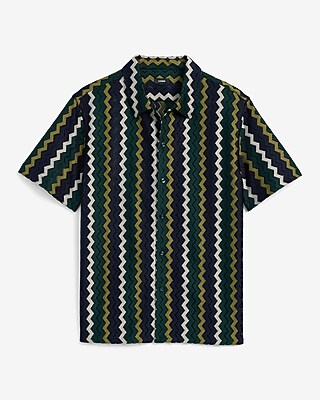 Textured Zig Zag Striped Short Sleeve Shirt