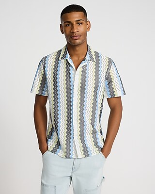 Textured Zig Zag Striped Short Sleeve Shirt