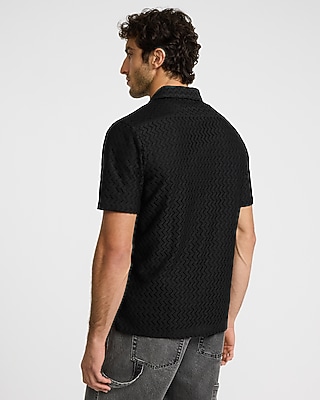 Textured Zig Zag Short Sleeve Shirt