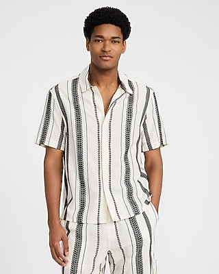 Textured Zig Zag Striped Short Sleeve Shirt | Express