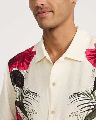 Seersucker Hibiscus Floral Short Sleeve Shirt