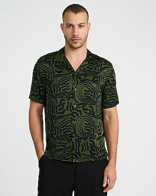 Abstract Short Sleeve Green Resort Shirt