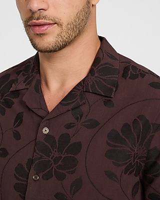 Textured Floral Jacquard Short Sleeve Shirt
