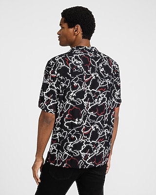 Floral Outline Short Sleeve Shirt