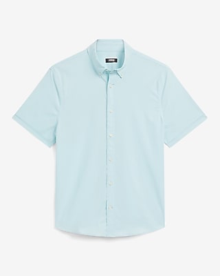 Wrinkle-Resistant Everyday Performance Short Sleeve Shirt