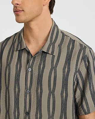Seersucker Striped Short Sleeve Shirt