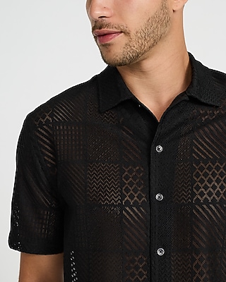 Textured Tile Lace Short Sleeve Shirt