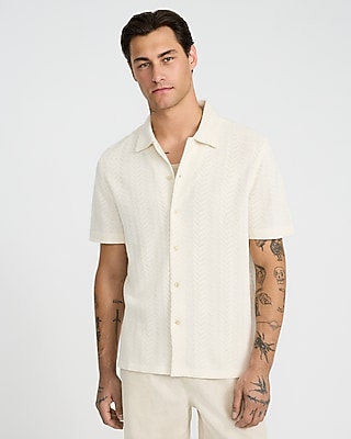 Textured Chevron Short Sleeve Shirt