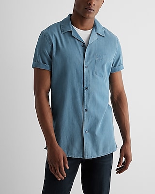 blue button up short sleeve shirt