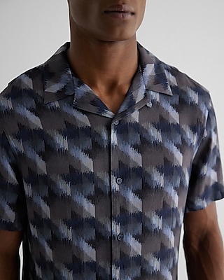 Blurred Abstract Rayon Short Sleeve Shirt