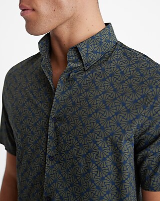 Fan Geo Cotton Stretch Short Sleeve Shirt