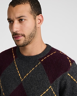 Argyle Textured Crew Neck Sweater