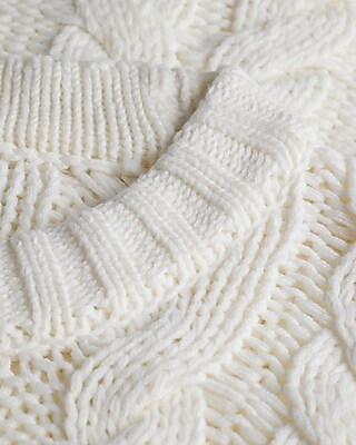 Relaxed Cable Knit Cotton-Blend Sweater