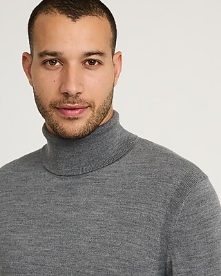 Merino-Blend Turtleneck Sweater - thumbnail 3