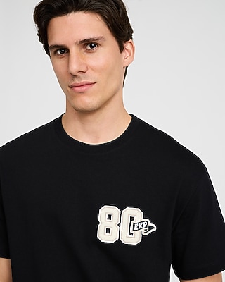 Classic Fit Pennant Flag Logo Graphic T-Shirt