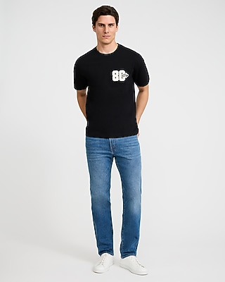 Classic Fit Pennant Flag Logo Graphic T-Shirt