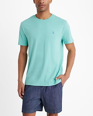 white and blue graphic tee men