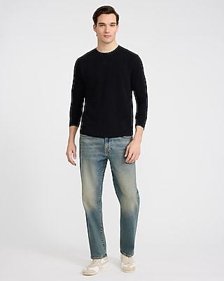 Classic Fit Long Sleeve Crew Neck V-Stitch T-Shirt