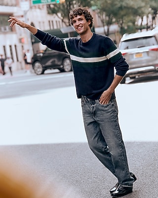 Loose Medium Wash Stretch Jeans
