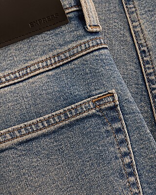 Barrel Medium Wash Jeans