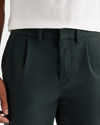 Athletic Slim Pleated Hyper Stretch Modern Chino