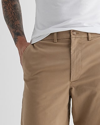 Relaxed Modern Chino Pant