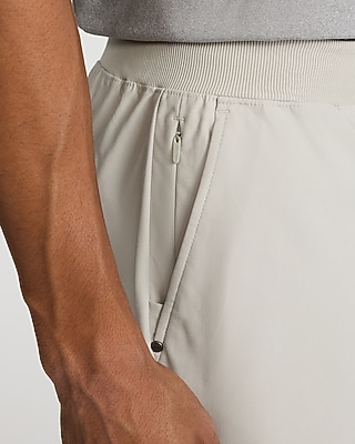7" Drawstring Elastic Waist Everyday Performance Shorts