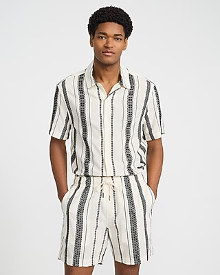 6" Textured Jacquard Striped Drawstring Elastic Waist Short