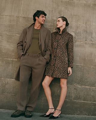 Relaxed Textured Brown Pleated Suit Pant