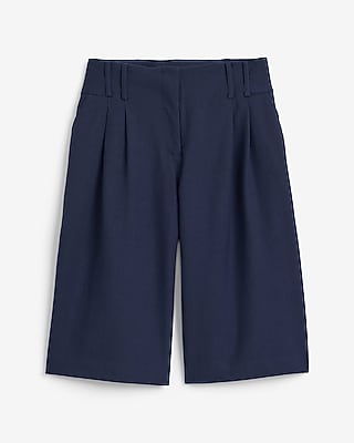 Express x Sarah Jane Nader | The City Short