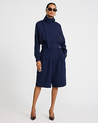 Express x Sarah Jane Nader | The City Short