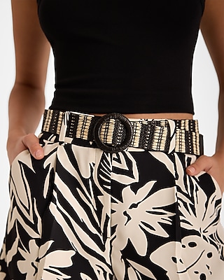 Stylist High Waisted Floral Belted Pleated Shorts