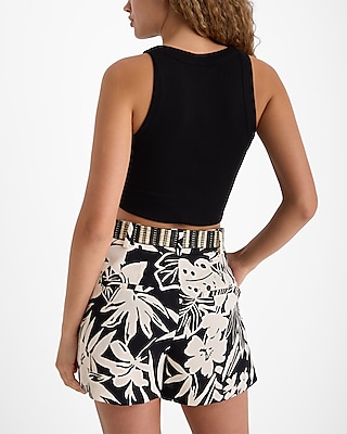 Stylist High Waisted Floral Belted Pleated Shorts