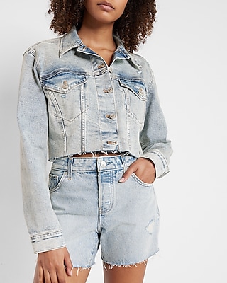 Mid Rise Covered Button Fly Boyfriend Jean Shorts