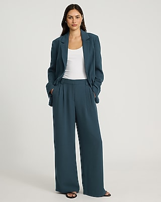 Signature Crepe Two Button Relaxed Blazer